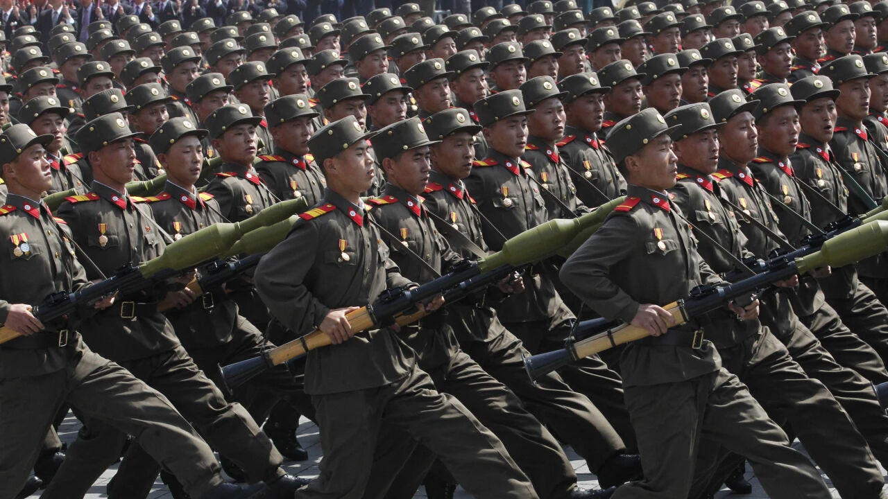 Kuzey Koreli askerler ölüyor! Ağırlaşan bilançoyu Zelenskiy açıkladı - 1. Resim