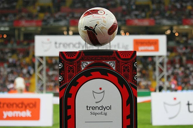 Süper Lig'in yıldızlarının değeri çakıldı! En çok değer kaybeden futbolcu kim? Galatasaray ve Fenerbahçe... - 1. Resim