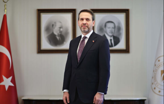 Suriye ve Lübnan'a elektrik desteği verilecek mi? Bakan Alparslan Bayraktar'dan net cevap Suriye ve Lübnan'a elektrik desteği verilecek mi? Bakan Alparslan Bayraktar'dan net cevap - 1. Resim