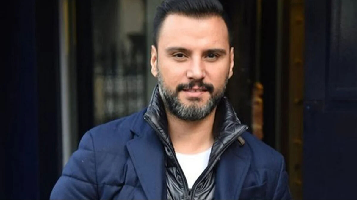 Ünlülerin yılbaşı sahne ücretleri belli oldu! Alişan ve Zara'nın alacağı ücret şoke etti Ünlülerin yılbaşı sahne ücretleri belli oldu! Alişan ve Zara'nın alacağı ücret şoke etti - 2. Resim