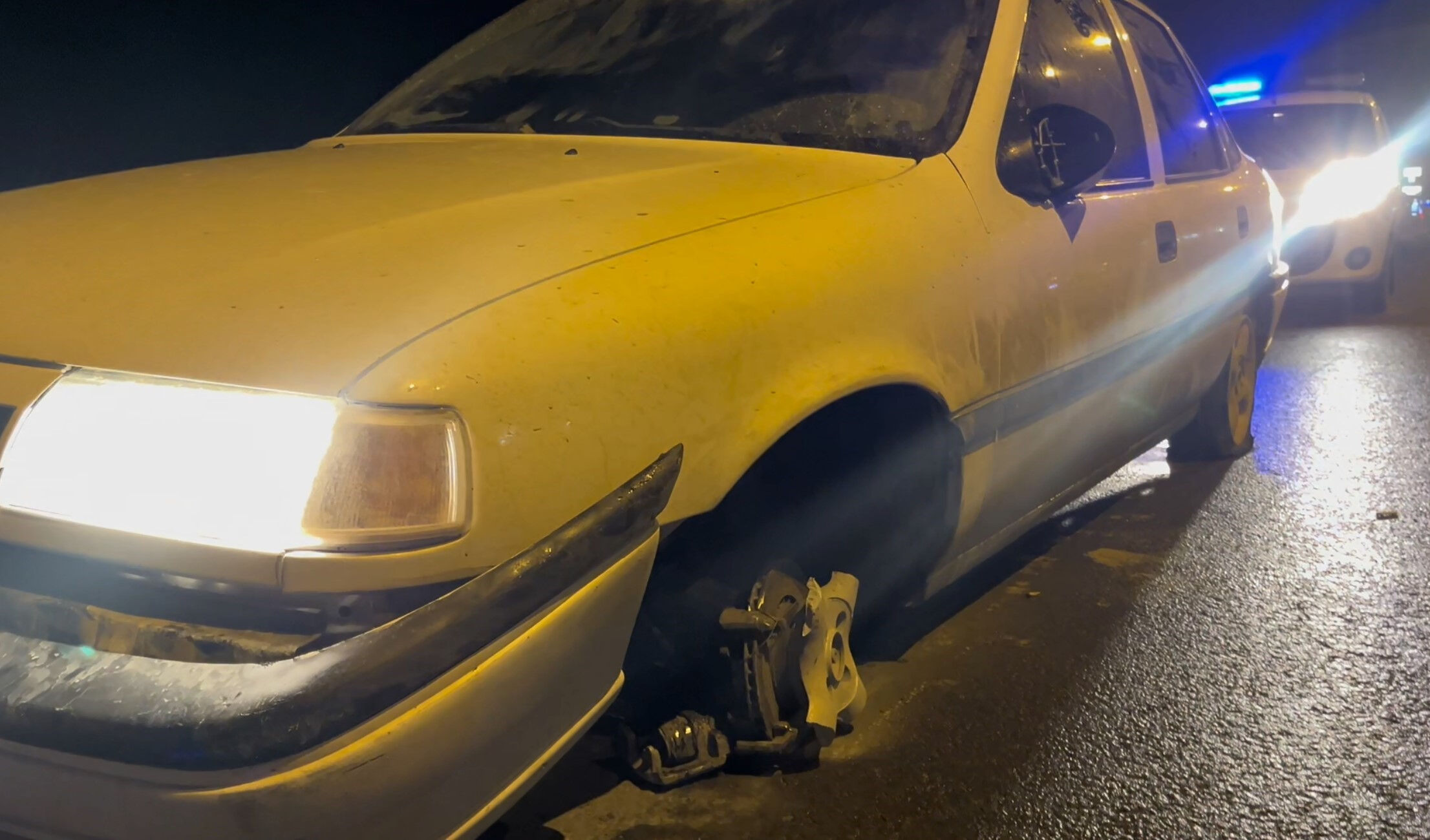 Alkollü araç kullanırken yakalandı, yaptıkları da söyledikleri de polisi çileden çıkarttı - 3. Resim