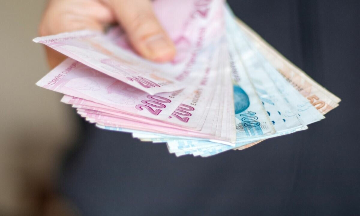 Emekliye yılbaşı ikramiyesi verilecek mi? Bazı belediyelerin ikramiye kampanyaları belli oldu Emekliye yılbaşı ikramiyesi verilecek mi? Bazı belediyelerin ikramiye kampanyaları belli oldu - 1. Resim