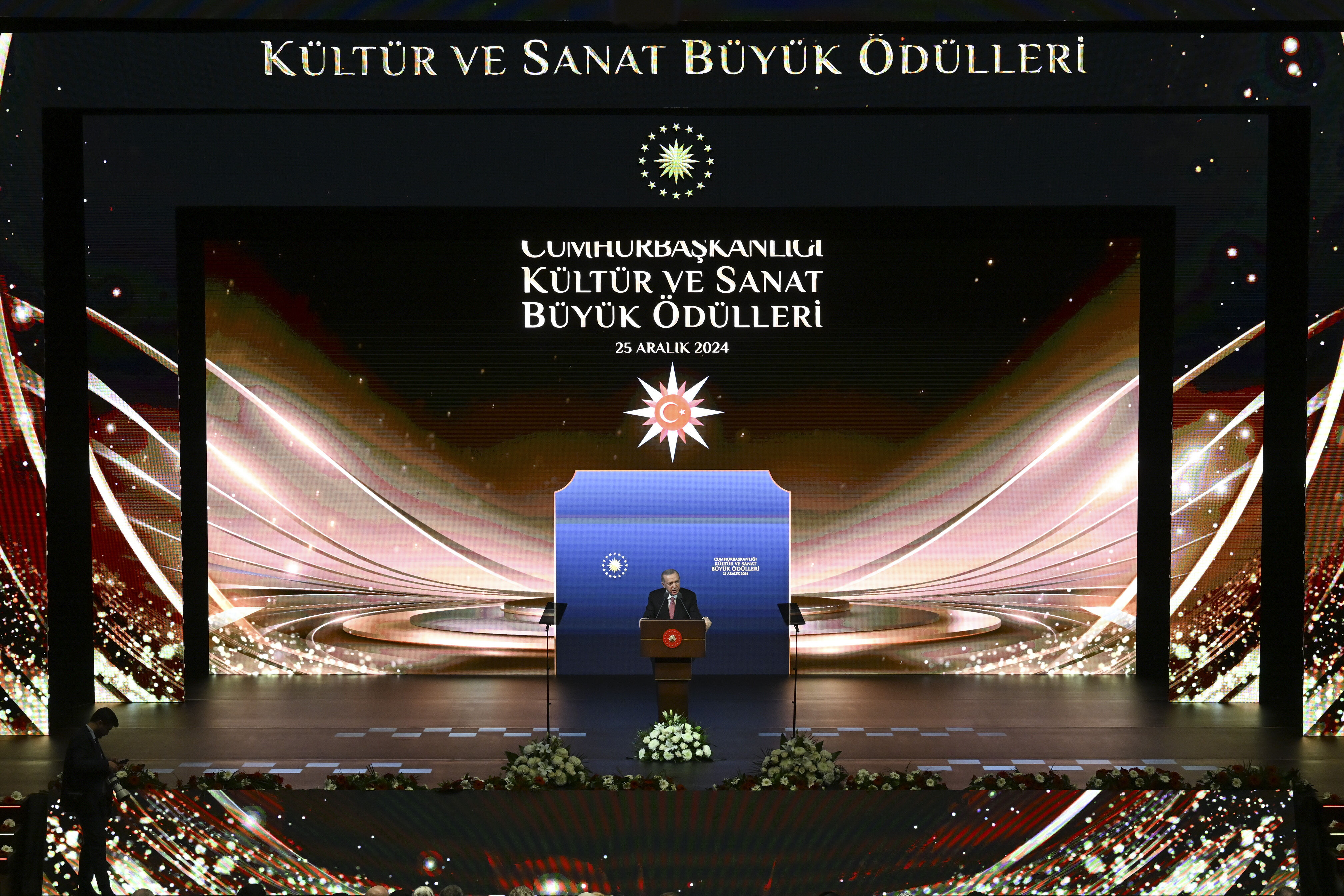 Erdoğan'dan '28 Şubat' çıkışı: Kendi tarihine düşman olanlar çöpe attılar - 2. Resim