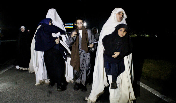 Guatemala'da Yahudi tarikatının kaçırdığı çocuklar kurtarıldı - 2. Resim