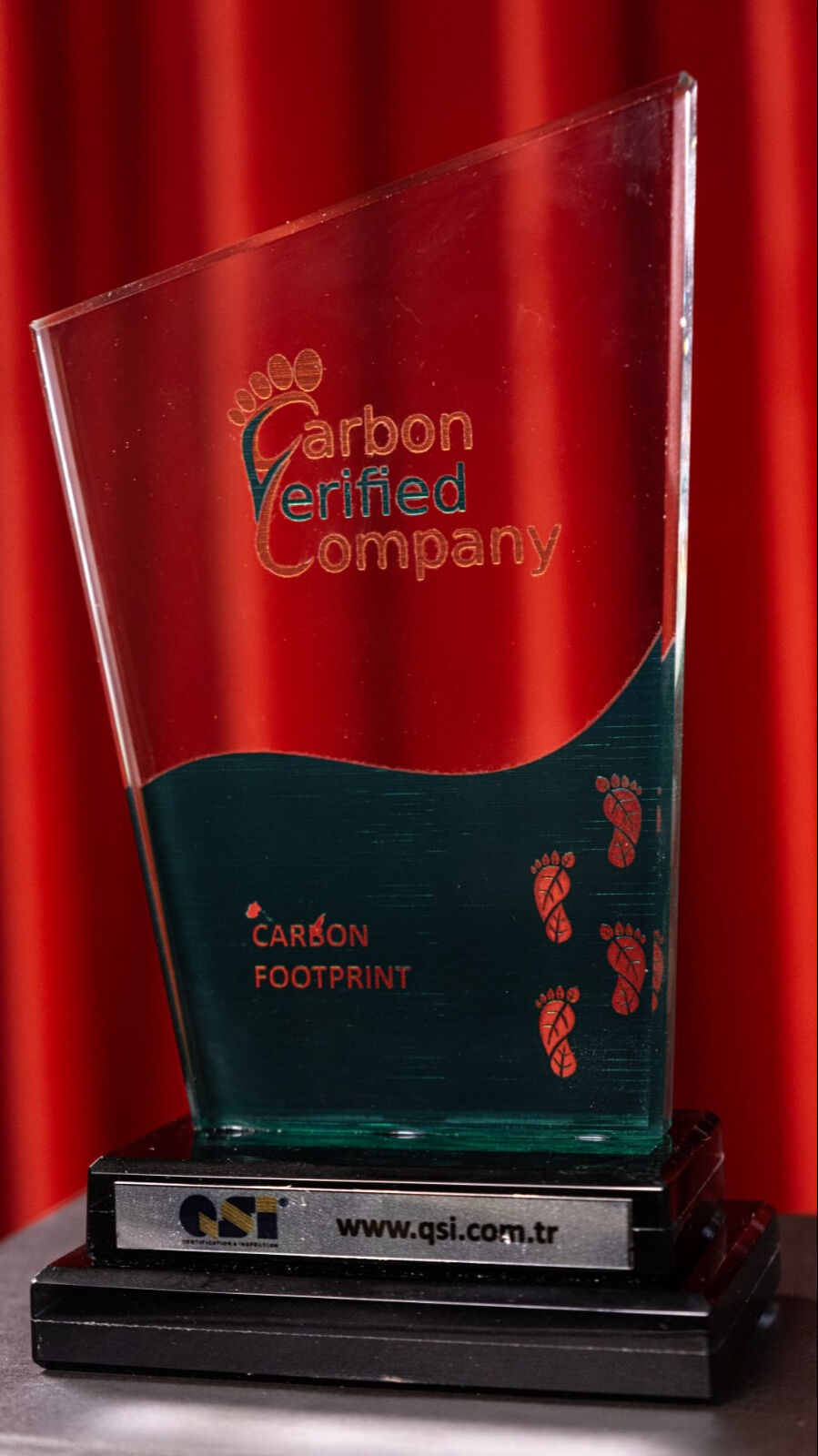 İhlas Gazetecilik, matbaacılık sektöründe Karbon Ayak İzi Sertifikası alan ilk firma oldu İhlas Gazetecilik, matbaacılık sektöründe Karbon Ayak İzi Sertifikası alan ilk firma oldu - 1. Resim