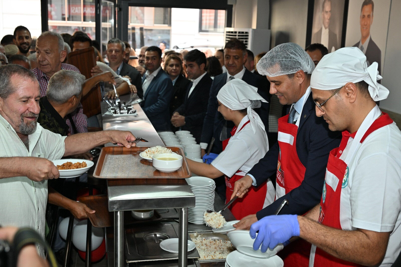 ‘Kent Lokantası’ ve 'Halk Mandıra’ 10 binlerce kişiye ulaştı - 1. Resim