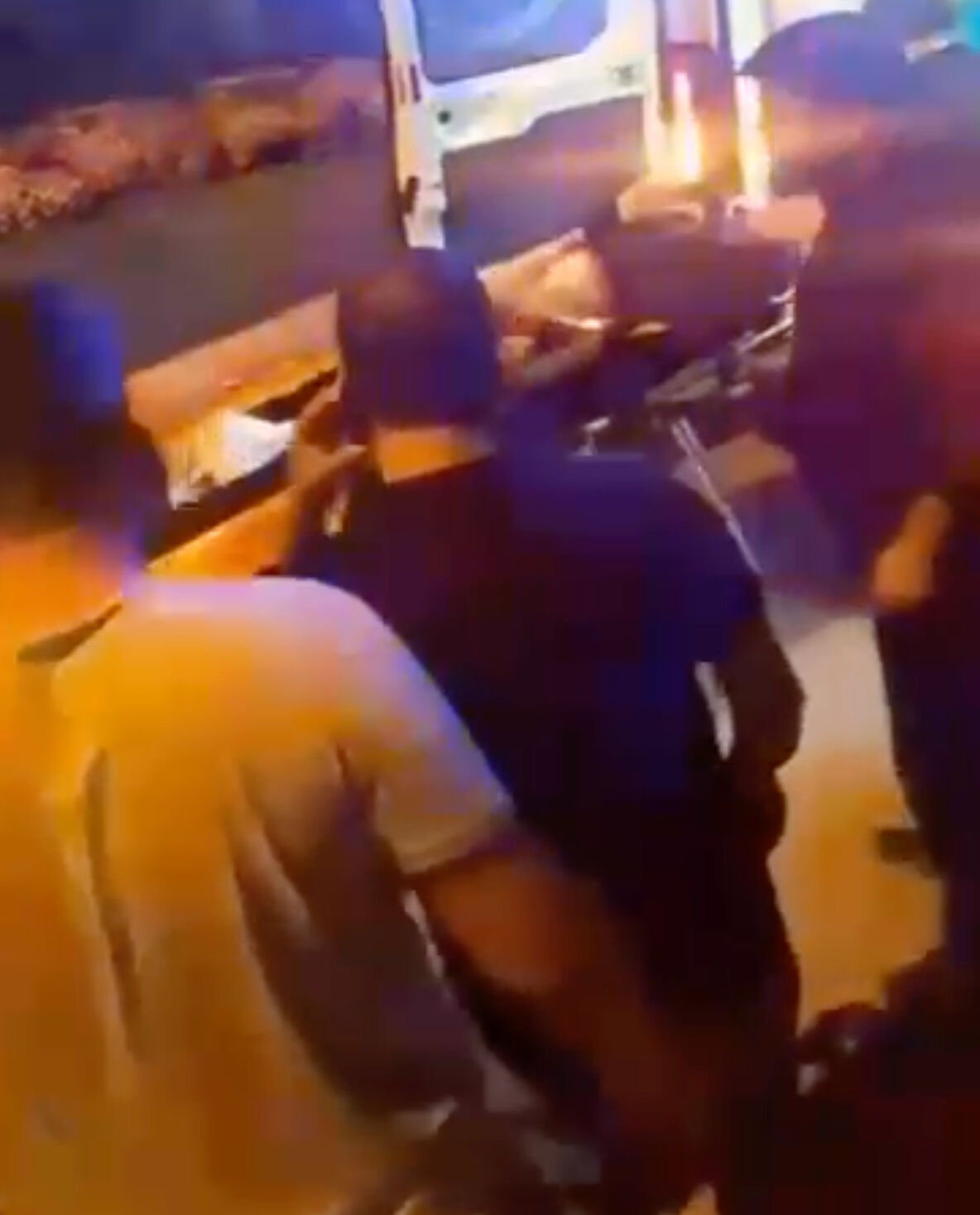 Kocaeli'de otobüste herkesin gözü önünde cinayet! Katil zanlısı ne diyeceğini bilemedi - 1. Resim