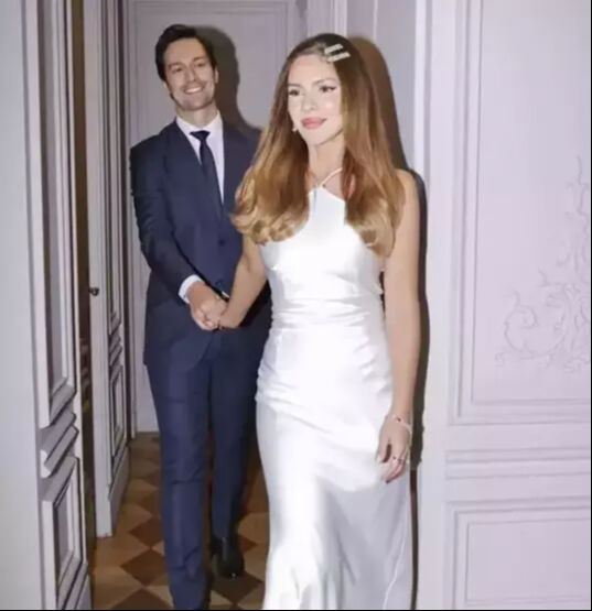 Oyuncu Feyyaz Şerifoğlu ünlü spikerle evleniyor! Milyonluk hediyesi ağızları açık bıraktı - 2. Resim