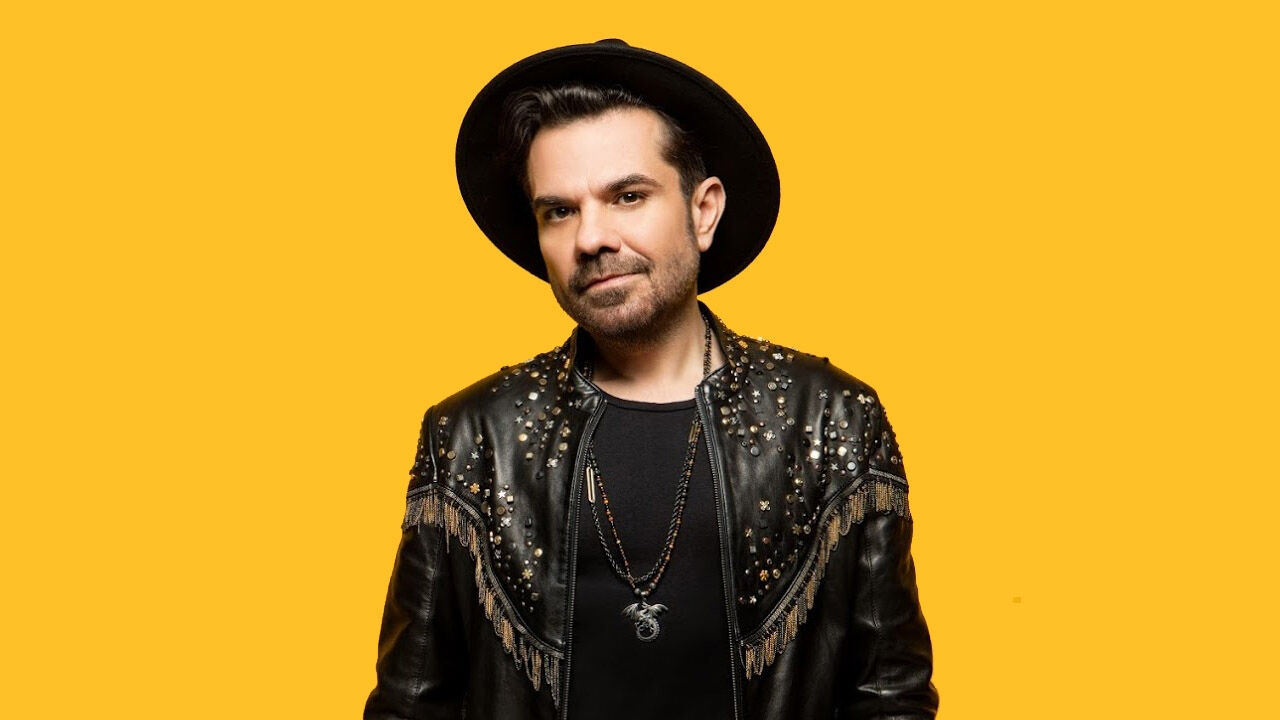 Para basacaklar... Yılbaşında hangi ünlü nerede çıkıyor? Alacakları ücretler dudak uçuklattı Para basacaklar... Yılbaşında hangi ünlü nerede çıkıyor? Alacakları ücretler dudak uçuklattı - 6. Resim