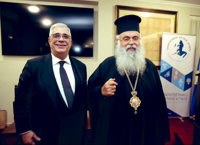 Rum Papaz'dan skandal çağrı!  Rum Papaz'dan skandal çağrı!