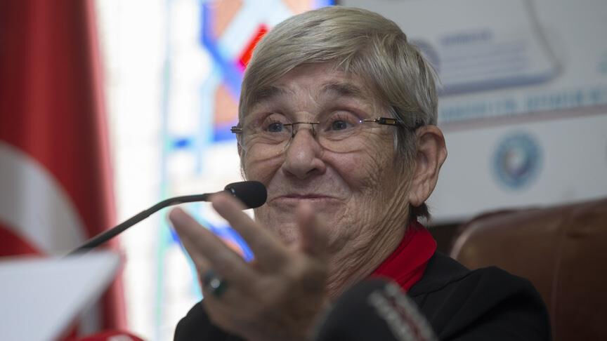 Canan Karatay meslekten men edilebilir! Canan Karatay kaç yaşında, ne doktoru? - 4. Resim