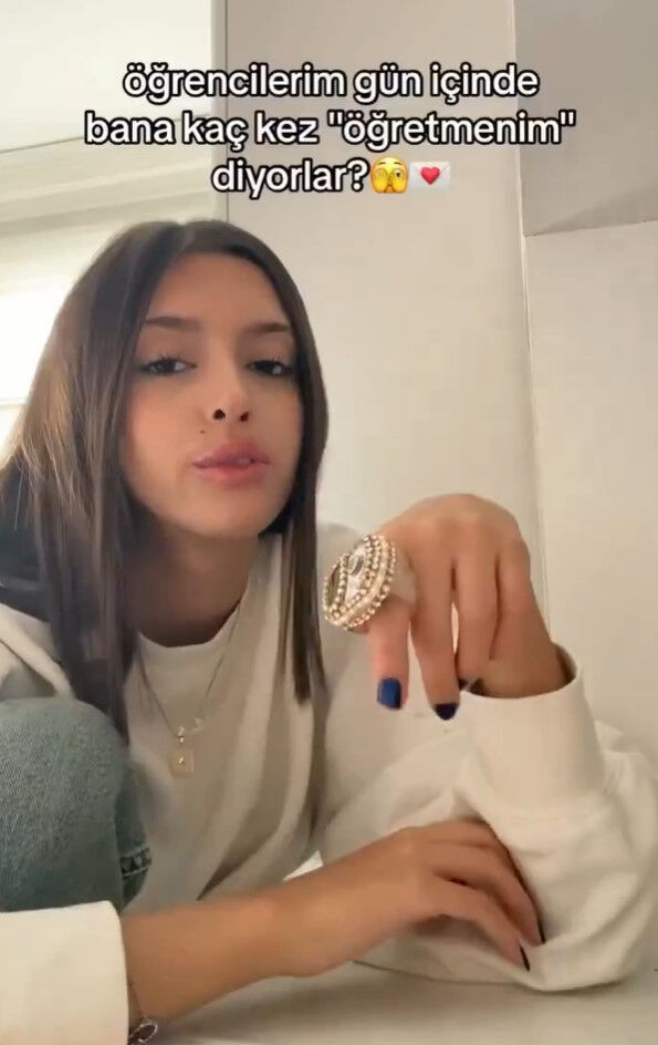 Fenomen öğretmenleri kimse durduramıyor! MEB kararına uyan yok, rezillik diz boyu - 2. Resim