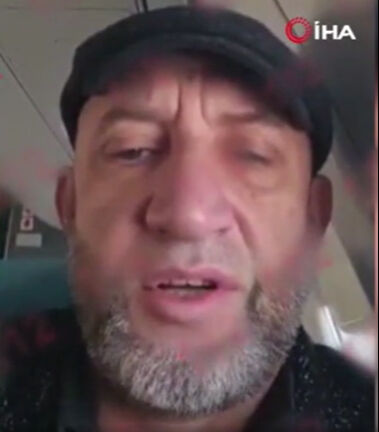 Kazakistan'da düşen uçağın içinden son görüntüler: Şehadet getiren yolcu o anları kaydetti - 1. Resim