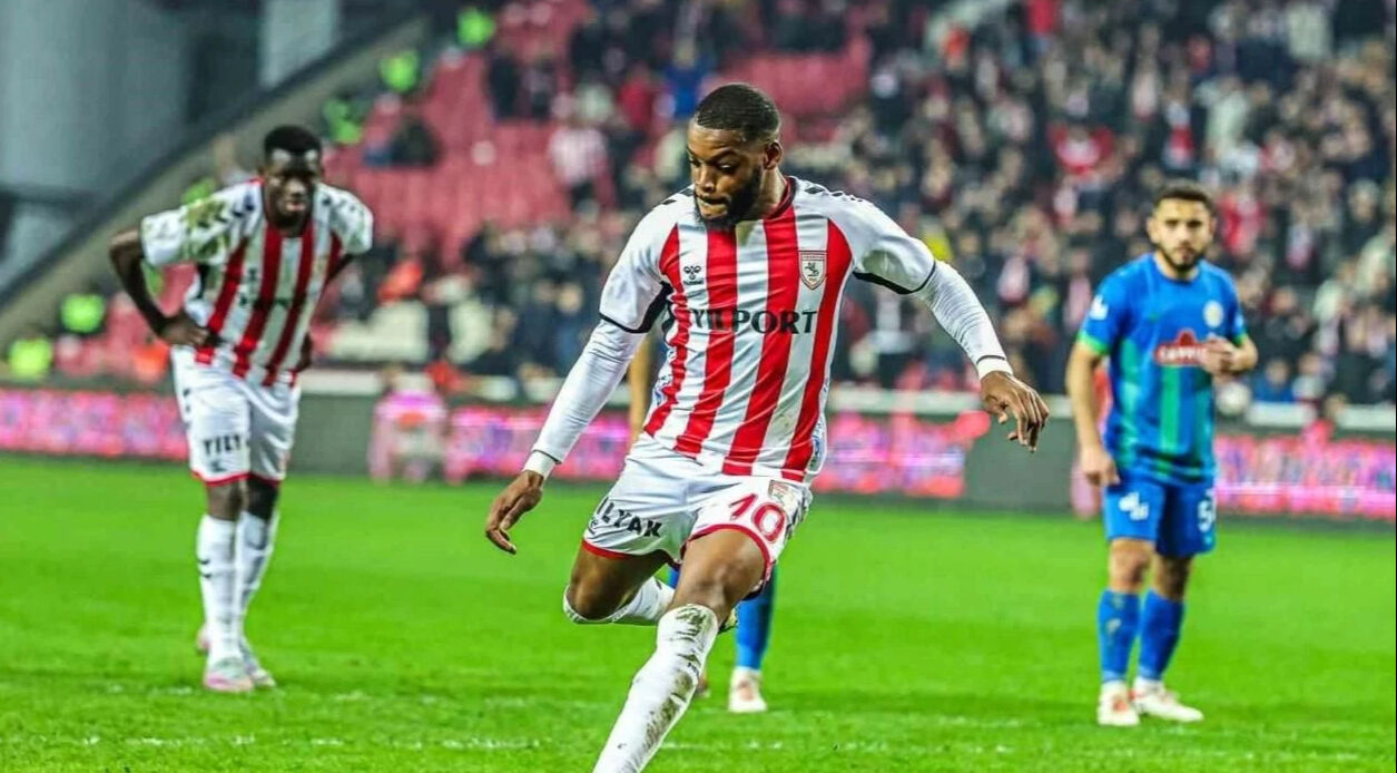 Süper Lig'de tartışmalar sonrası rapor ortaya çıktı! En çok penaltı atan takım hangisi? - 3. Resim