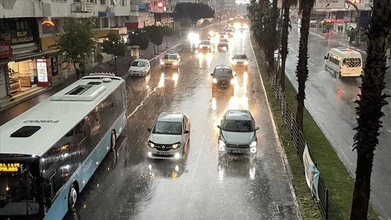 Yarın Antalya'da yağmur var mı? Antalya hava durumu için uyarı verilmişti! - 2. Resim