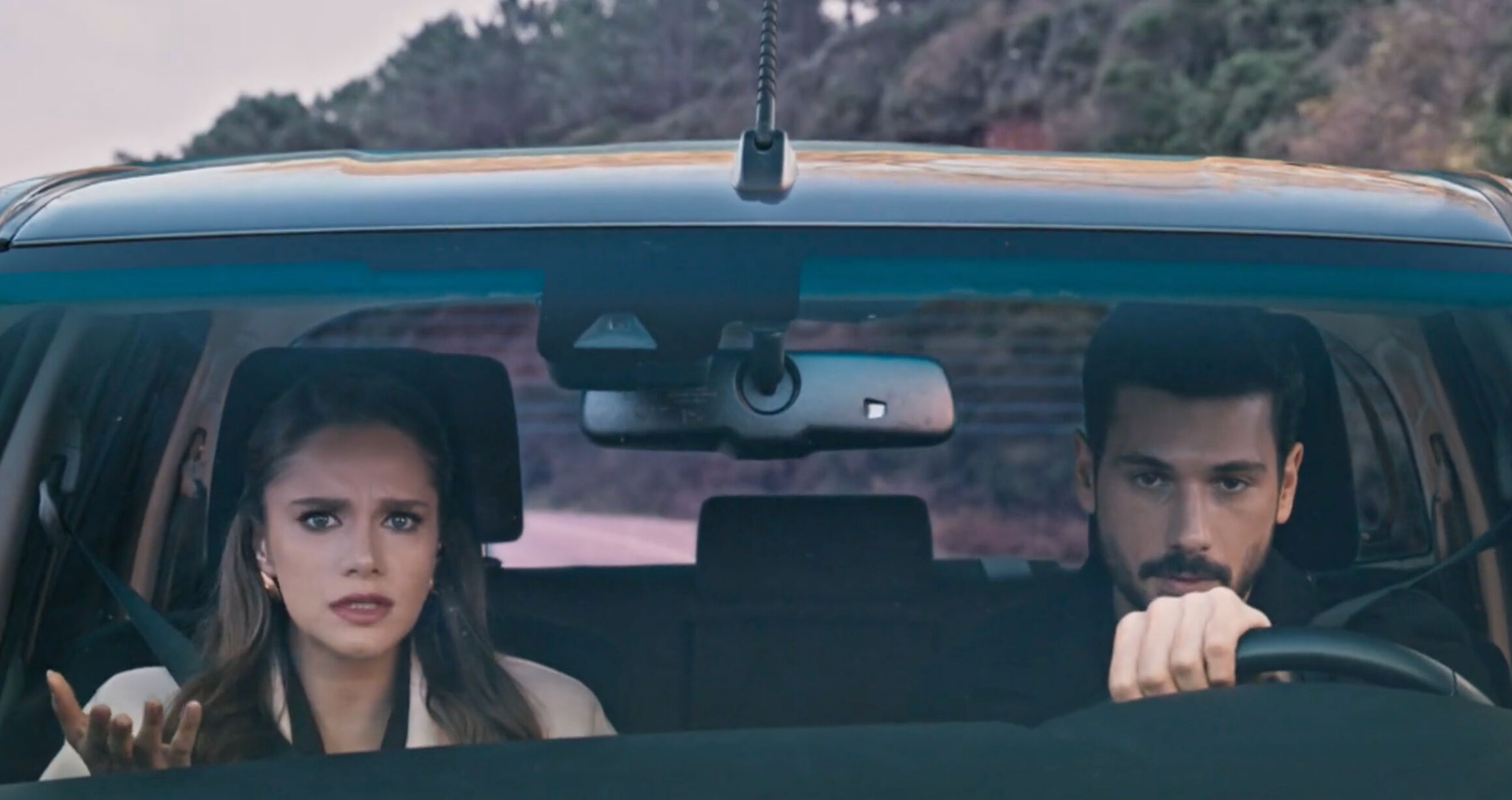 Hudutsuz Sevda final mi yapıyor, yeni bölüm ne zaman? Hudutsuz Sevda son bölüm izleyenleri şaşırttı! - 1. Resim