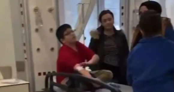 İBB'nin dağıttığı kumanyalardan 56 öğrenci hastanelik olmuştu! 'Okul dışında ve izinsiz dağıtım' iddiası - 1. Resim