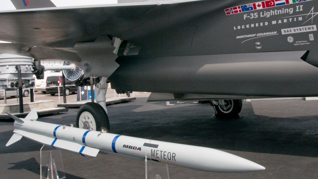 Yunanistan panikleyebilir! İngiltere Türkiye'ye Meteor füzesi satışı için  Fransa'yı ikna etti | Türkiye Gazetesi