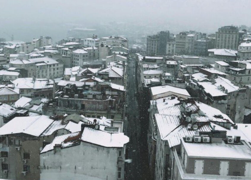 İstanbul'a kar yağdı! Balkanlar'dan gelen kar devam edecek - 2. Resim
