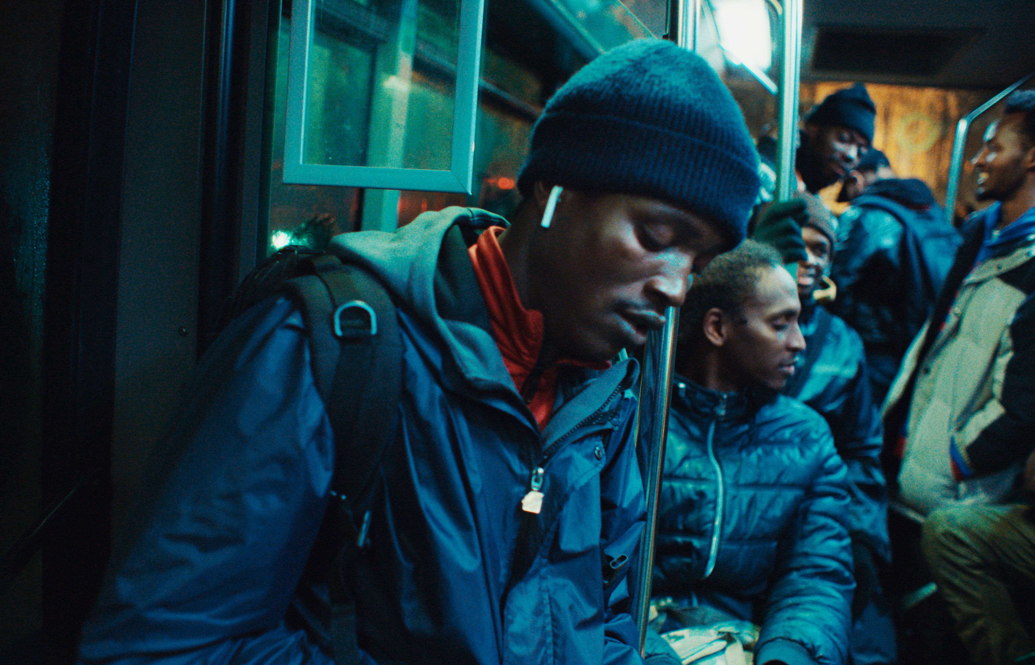 Şehirden indim köye! Aykırı bir tatil filmi: Evcilik - 1. Resim