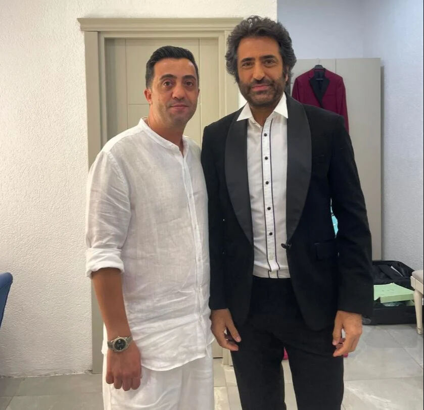 Yaşar İpek'in evinde ölü olarak bulunan gazeteci kardeşi Işık İpek son yolculuğuna uğurlandı! Cenazeye ünlü akını... - 4. Resim