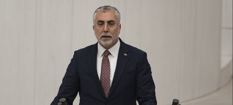 Bakan Vedat Işıkhan, CHP'ye vergi borcu göndermesi: 'Ayrımcılık' diyerek yalan söylüyorlar - 2. Resim