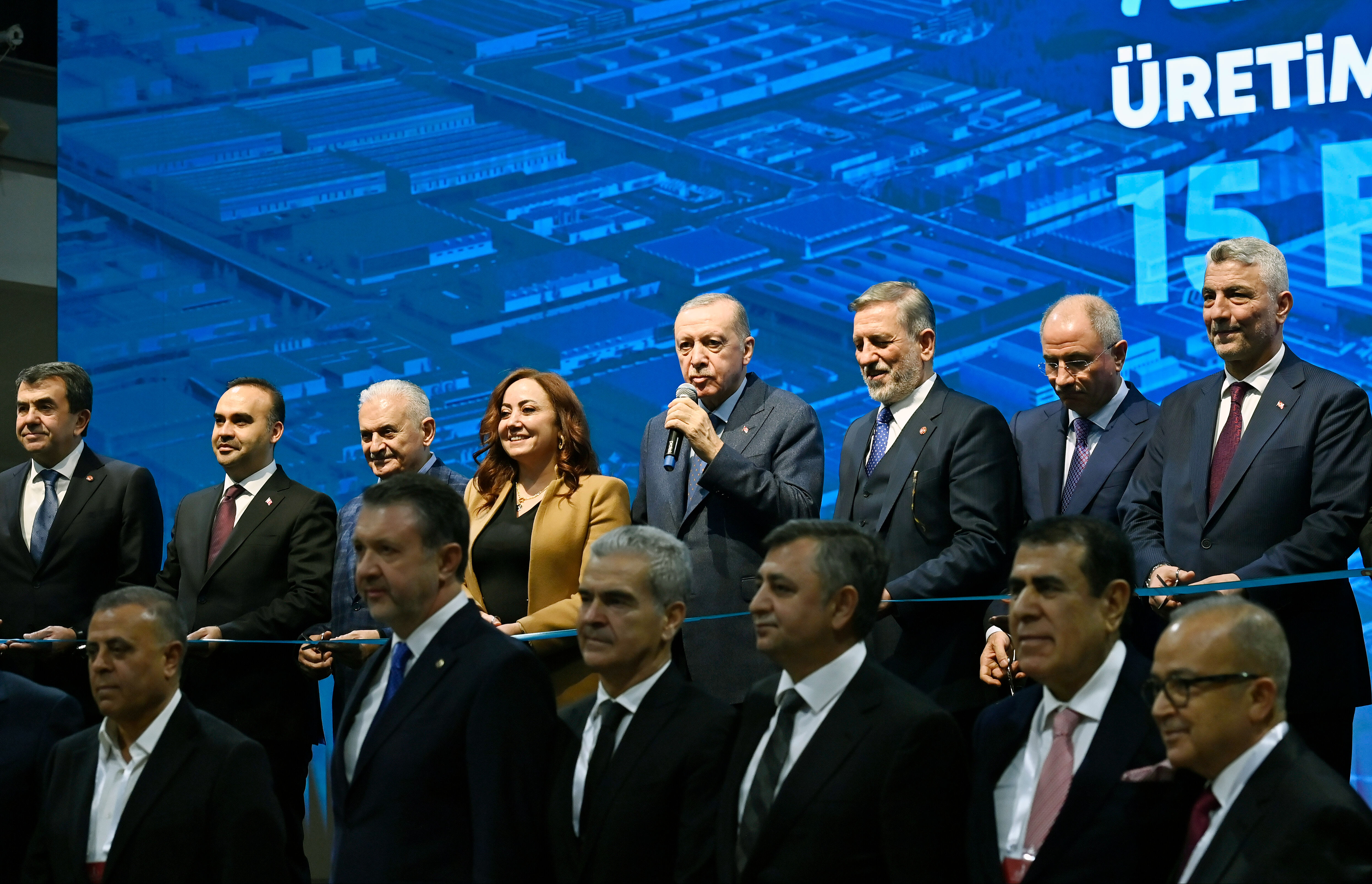 Cumhurbaşkanı Erdoğan'dan ekonomi için net mesaj: Sabun köpüğü gibi geçici başarılar istemiyoruz - 3. Resim