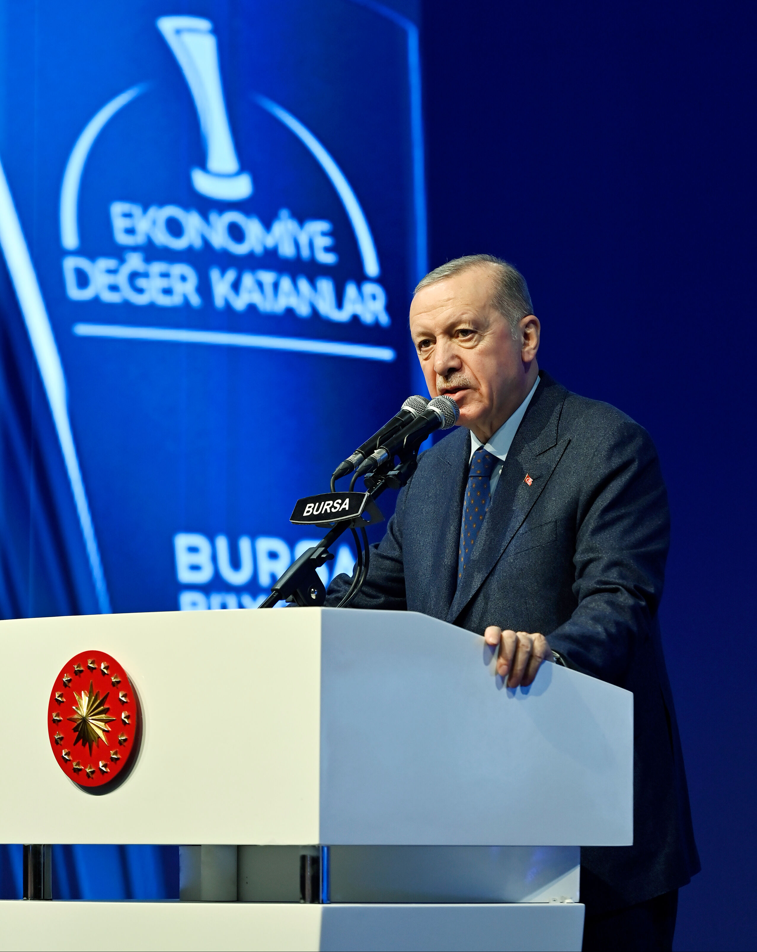 Cumhurbaşkanı Erdoğan'dan ekonomi için net mesaj: Sabun köpüğü gibi geçici başarılar istemiyoruz - 1. Resim