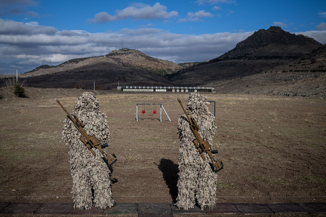 En iyi Türk keskin nişancı uzmanları burada yetişiyor! 2 kilometreden tam isabetle vuruyorlar - 24. Resim