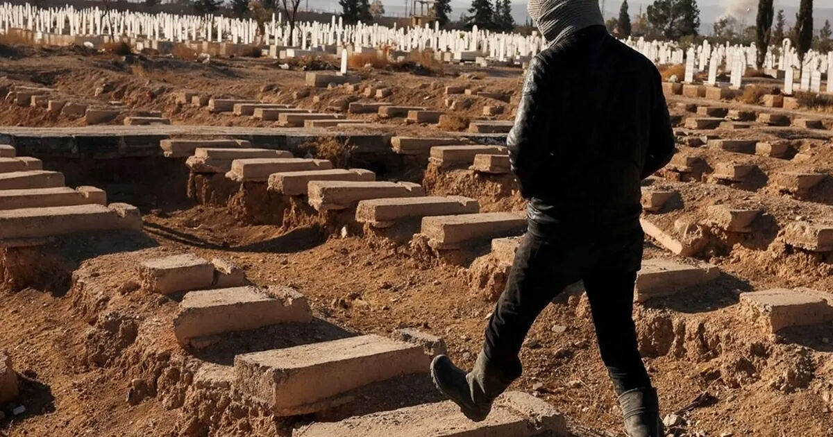 Esad rejiminden geriye kalanlar: Yeni toplu mezar alanı bulundu - 1. Resim