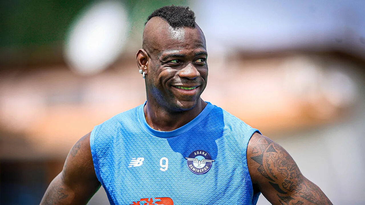 Mario Balotelli'nin yeni adresini duyurdular! İlk defa Avrupa'dan ayrılıyor Mario Balotelli'nin yeni adresini duyurdular! İlk defa Avrupa'dan ayrılıyor - 2. Resim