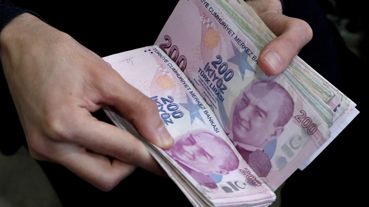 Memur ve emekli zammı için geri sayım! Enflasyona göre hesaplandı, işte milyonların zamlı maaşları - 3. Resim