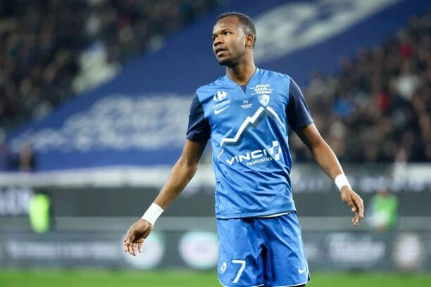 Trabzonspor'a forvet takviyesi! 27 yaşındaki golcü için girişimler başladı Trabzonspor'a forvet takviyesi! 27 yaşındaki golcü için girişimler başladı - 1. Resim