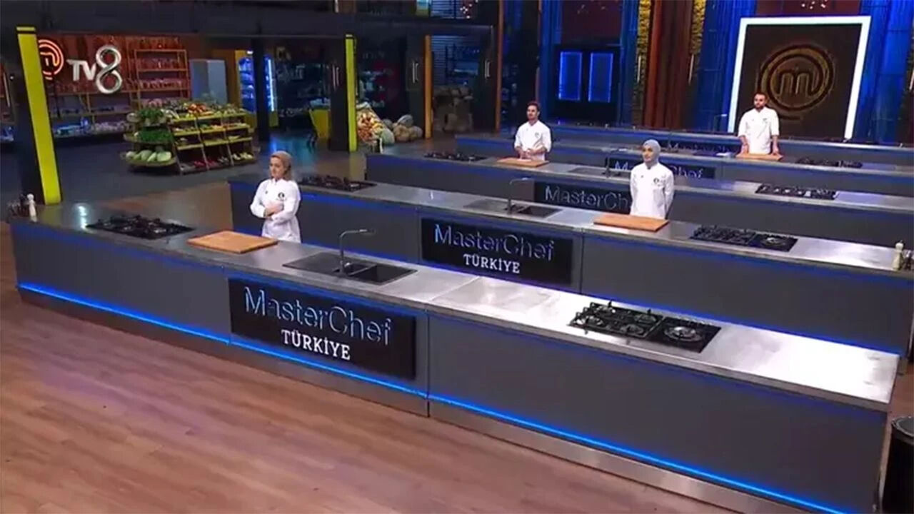28 Aralık MasterChef’te 2. finalist kim oldu, kim kazandı? Elenen isim belli oldu! 28 Aralık MasterChef’te 2. finalist kim oldu, kim kazandı? Elenen isim belli oldu! - 3. Resim