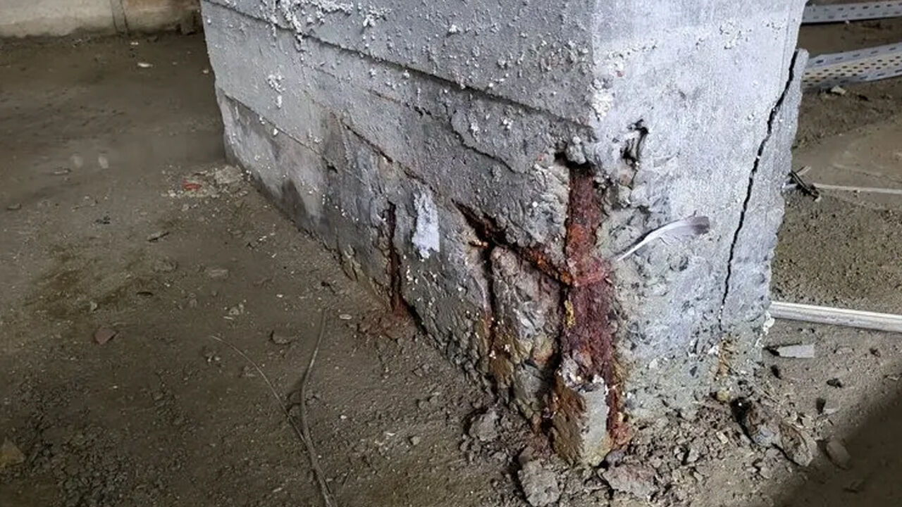 Çürüyen 27 yıllık 'ölüm' inşaatını makyajla sattılar! Kolonları patlak, her an yıkılabilir... - 2. Resim