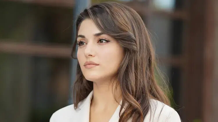 Dünyanın en güzel yüze sahip kadınları açıklandı! Türkiye'den 5 ünlü isim listede - 1. Resim