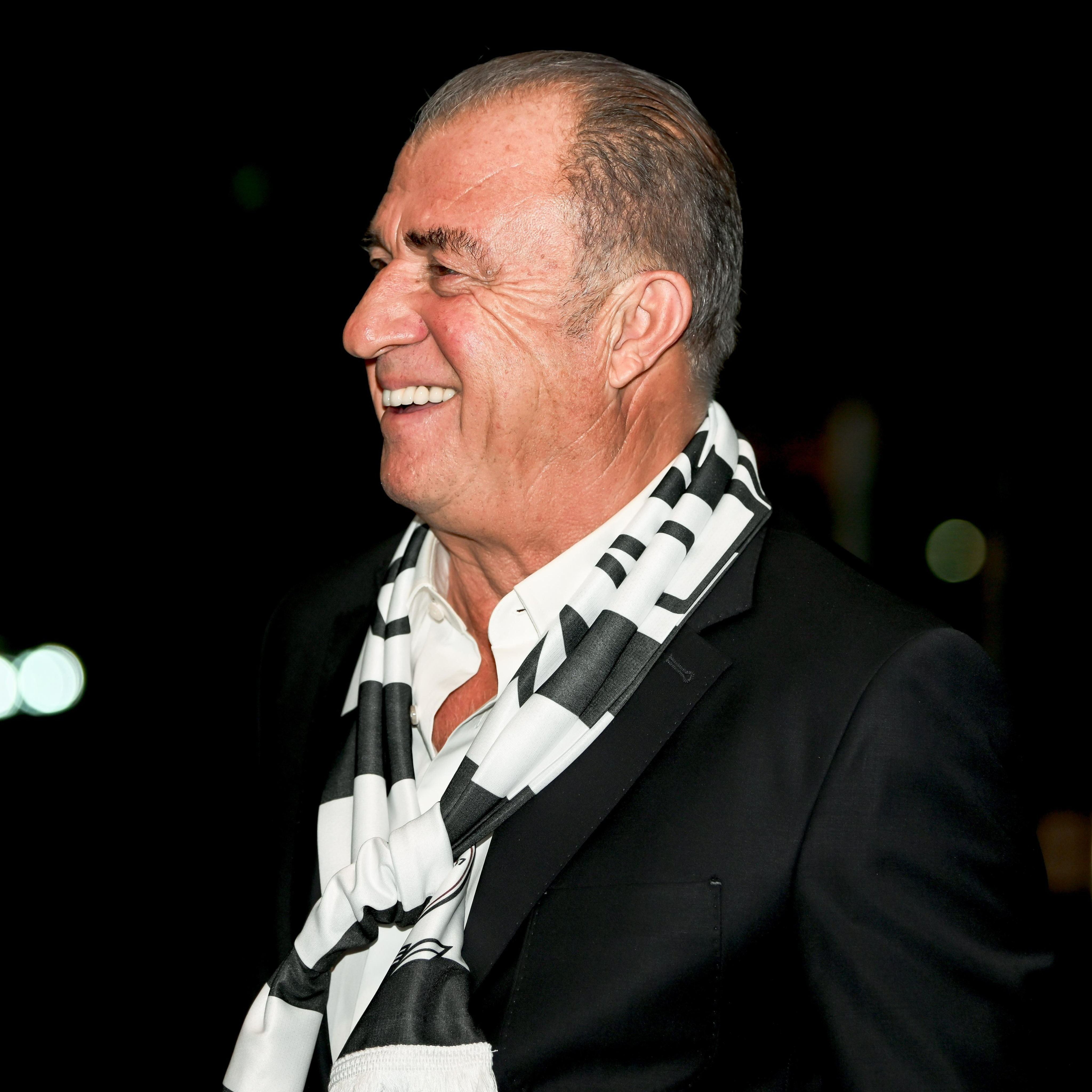 Fenerbahçe'ye Fatih Terim müjdesi! Samet Akaydin ve Cengiz Ünder için kararını verdi Fenerbahçe'ye Fatih Terim müjdesi! Samet Akaydin ve Cengiz Ünder için kararını verdi - 1. Resim