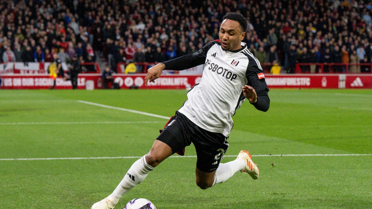 Galatasaray'da sağ beke 3 aday! Okan Buruk hangi oyuncuyu tercih edecek? - 6. Resim