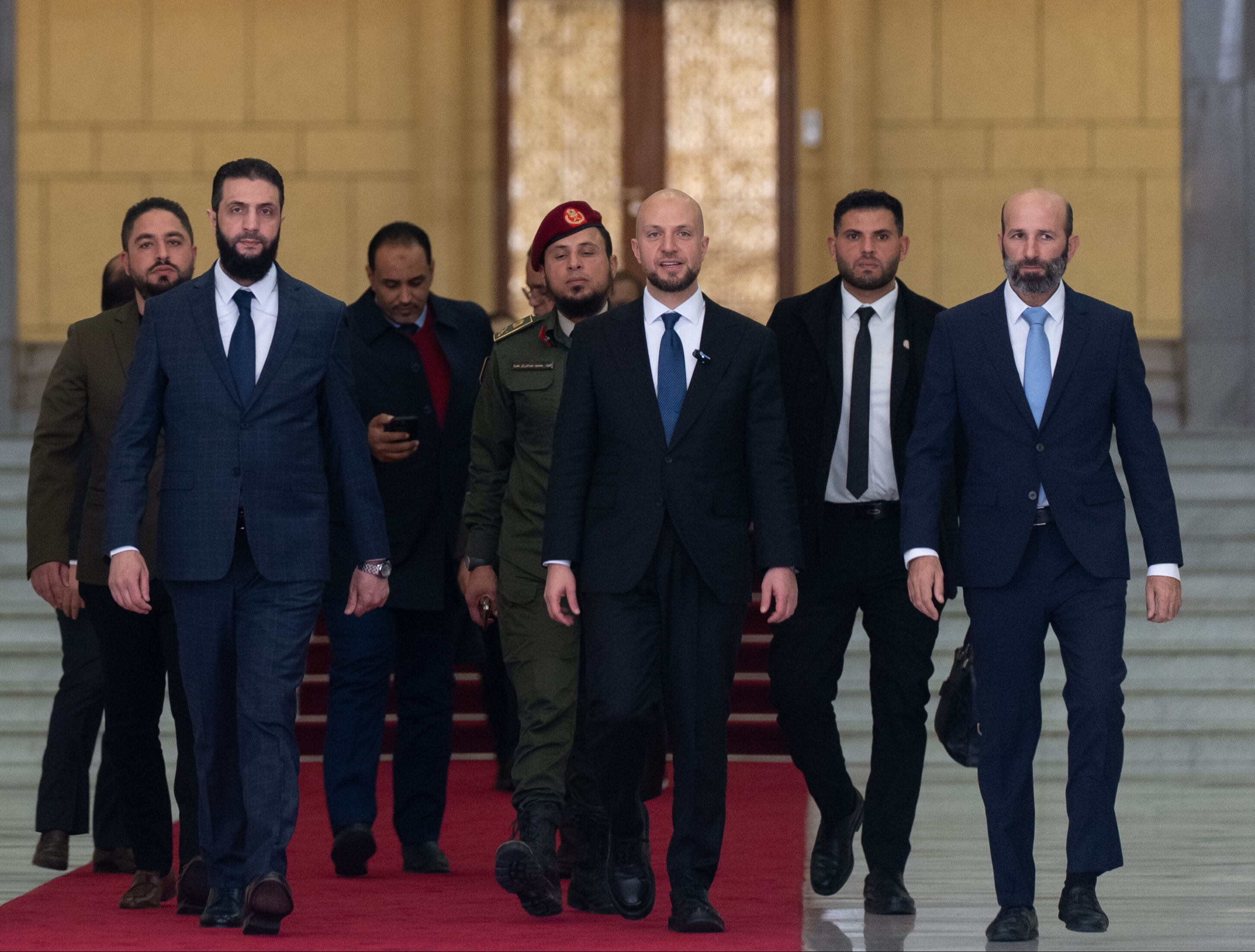 Suriye'nin yeni lideri Ahmed Şara'dan bomba açıklamalar: PKK, ABD, İran, Rusya... Suriye'nin yeni lideri Ahmed Şara'dan bomba açıklamalar: PKK, ABD, İran, Rusya... - 1. Resim