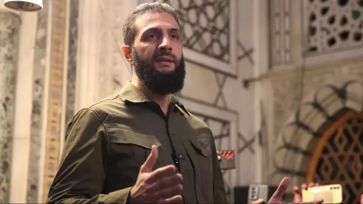 Suriye'nin yeni lideri Ahmed Şara'dan bomba açıklamalar: PKK, ABD, İran, Rusya... Suriye'nin yeni lideri Ahmed Şara'dan bomba açıklamalar: PKK, ABD, İran, Rusya... - 2. Resim