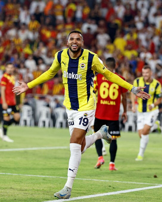 Youssef En-Nesyri bonservis rekoru kıracak! Al Nassr, Fenerbahçe ile görüşmek için İstanbul'a geliyor - 4. Resim