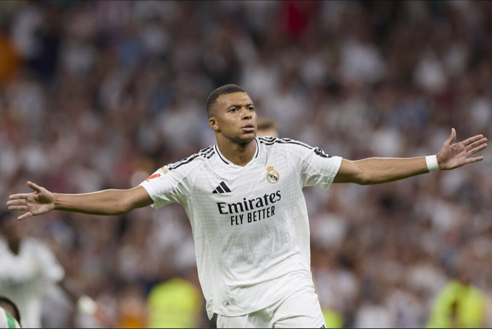 2024 yılının en çarpıcı transferleri belli oldu! Victor Osimhen ve Mbappe damga vurdu... 2024 yılının en çarpıcı transferleri belli oldu! Victor Osimhen ve Mbappe damga vurdu... - 2. Resim