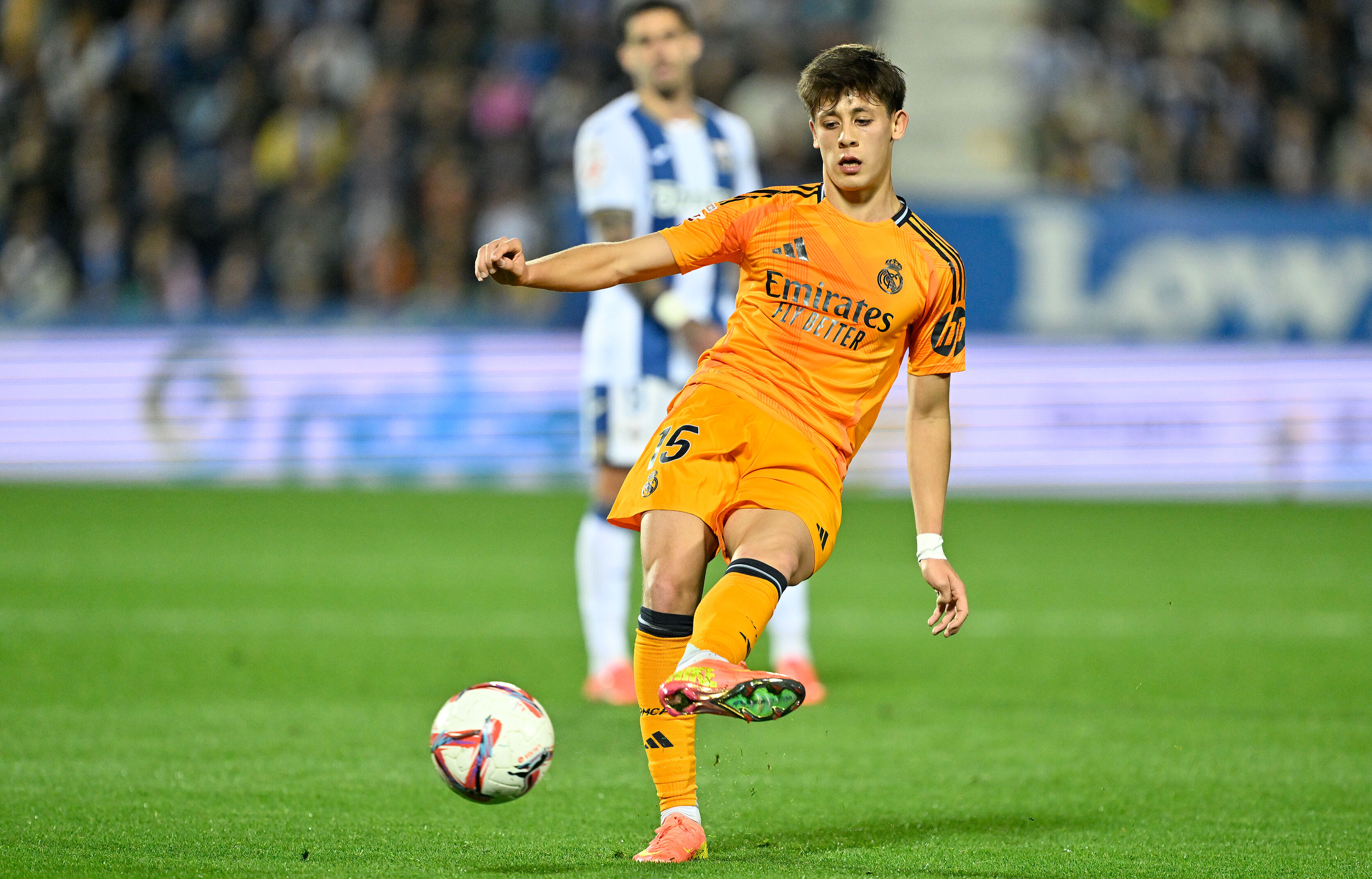 Arda Güler'in dedesi Mehmet Ali Güler transferde takım ismi verdi! Ronaldo ve Messi örneği verdi... Arda Güler'in dedesi Mehmet Ali Güler transferde takım ismi verdi! Ronaldo ve Messi örneği verdi... - 2. Resim