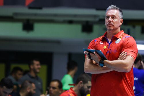 Galatasaray'da şok ayrılık! İspanyol hocaya yol verildi - 1. Resim