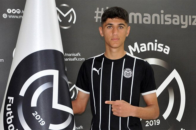 Kerem Arık kimdir, kaç yaşında? Galatasaray’a transfer olmasıyla gündeme geldi  - 1. Resim