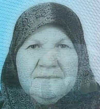 Otomobil üst geçide ok gibi saplandı! Ölü ve yaralı var Otomobil üst geçide ok gibi saplandı! Ölü ve yaralı var - 1. Resim