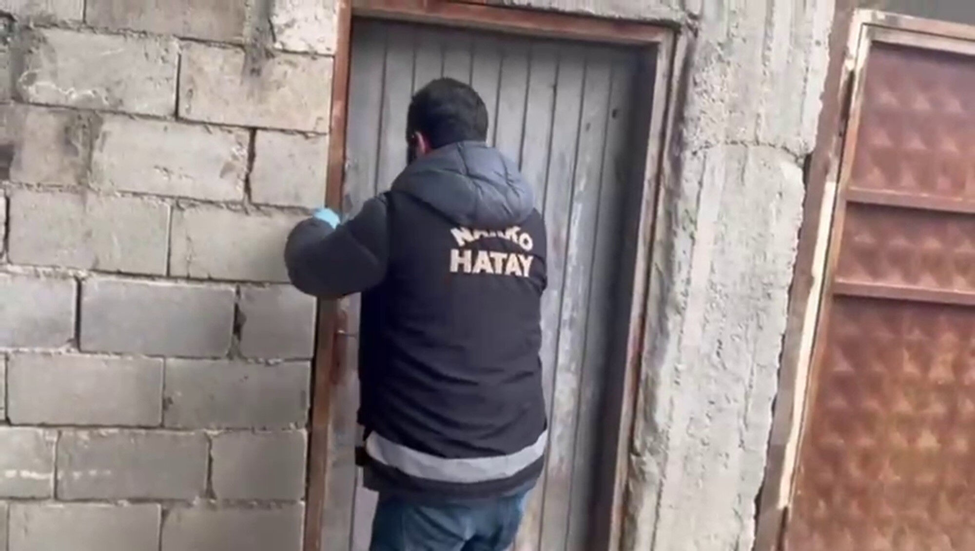 Üretim merkezi olarak öyle bir yer seçmişler ki... Yılbaşı öncesi enselendiler - 1. Resim