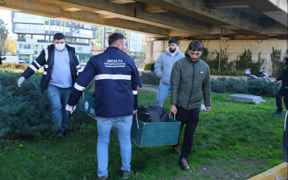 Antalya'nın her sokağında aranan 66 yaşındaki Kazım Taşdemir korkunç halde bulundu - 3. Resim