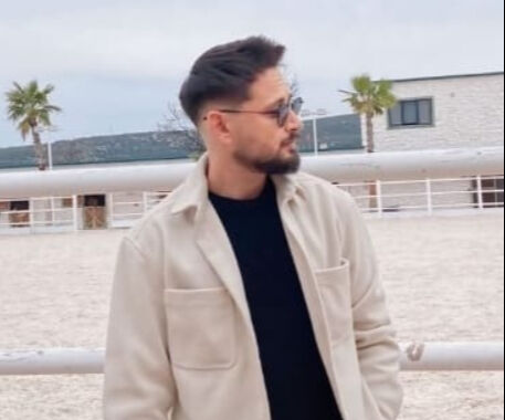 Aracıyla 40 metrelik kayalıktan denize uçan Engin Şeker 6 gündür aranıyor! Acılı babanın sözleri yürekleri yaktı - 1. Resim