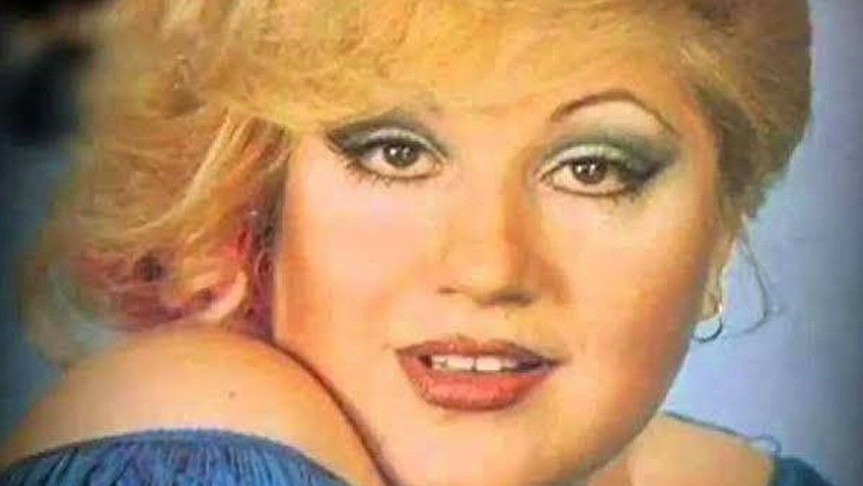 "Aşkın Kanunu" ile hafızalara kazınmıştı... Ünlü assolist Gönül Akkor hayatını kaybetti "Aşkın Kanunu" ile hafızalara kazınmıştı... Ünlü assolist Gönül Akkor hayatını kaybetti - 2. Resim